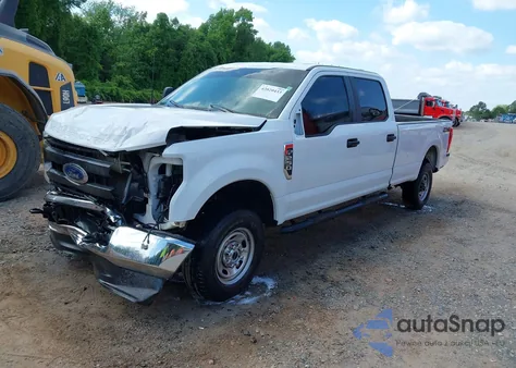 2022 Ford F-250 Xl из США, поврежденный, VIN 1FT7W2B68NEF97337